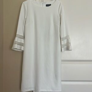 Liz Claiborne Boat Neck White Bell Sleeve Dress - Size 4